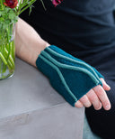 Limn Mittens | Knitting Pattern by Emily Greene | Brooklyn Tweed