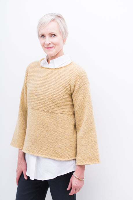 Vela Pullover | Knitting Pattern by Julie Hoover