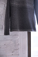 Carbon Pullover | Knitting Pattern by Véronik Avery