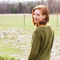 Hitch Pullover | Knitting Pattern by Mercedes Tarasovich-Clark