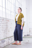 Newel Cardigan | Knitting Pattern by Paula Pereira