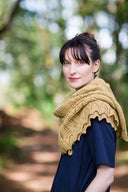 Paddock Shawl | Knitting Pattern by Gudrun Johnston