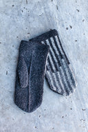 Pinion Mittens | Knitting Pattern by Véronik Avery