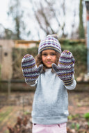 Pinwheel Hat & Mittens | Knitting Pattern by Véronik Avery