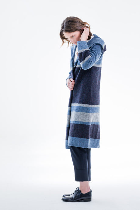 Rivage Coat | Knitting Pattern by Julie Hoover
