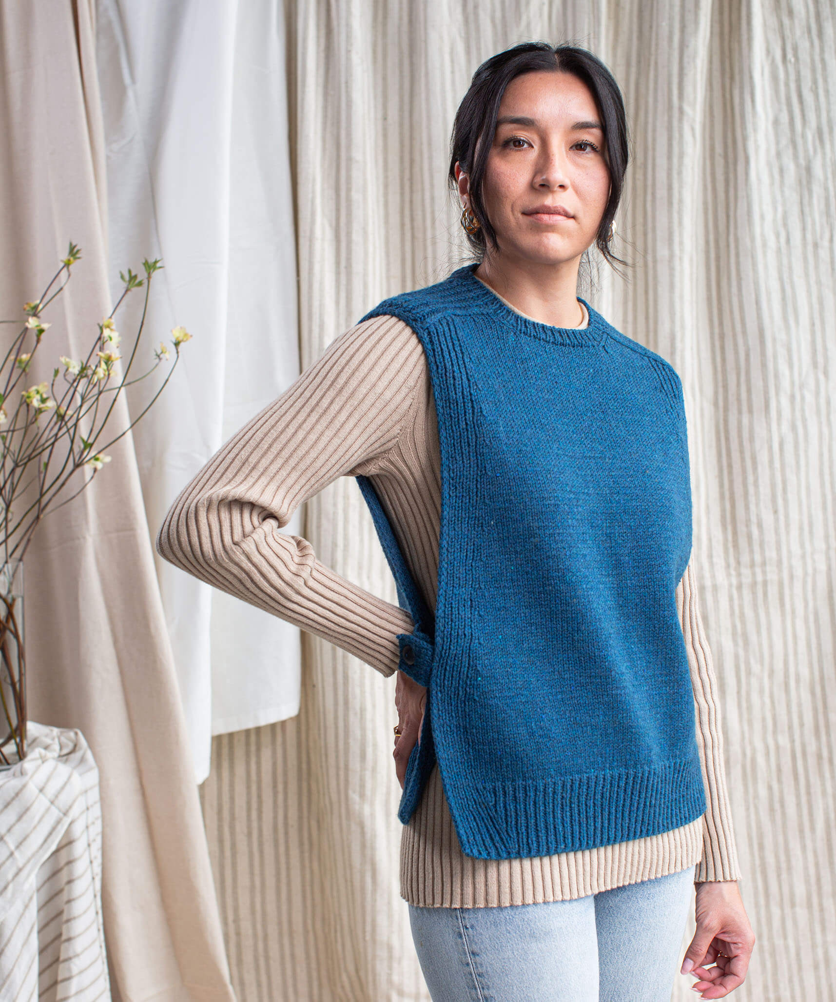 Aegis Tabard | Knitting Pattern by Mary Weaver | Brooklyn Tweed
