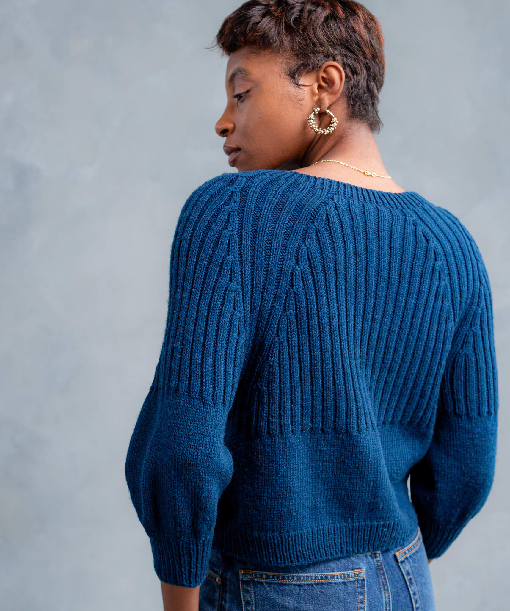 Big Rib Raglan Pullover | Knitting Pattern by Jared Flood