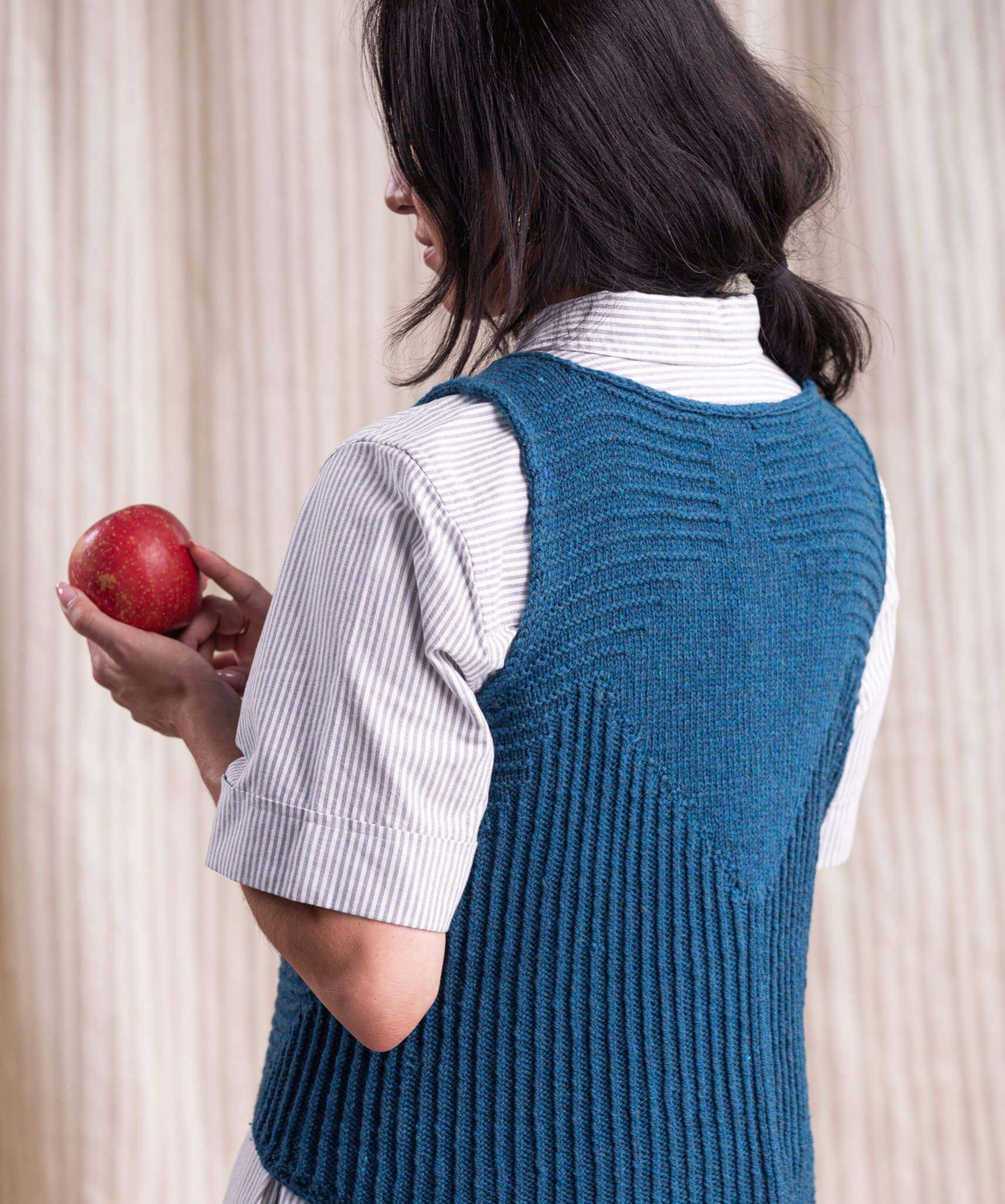 Byssa Tank | Knitting Pattern by Victoria Pemberton