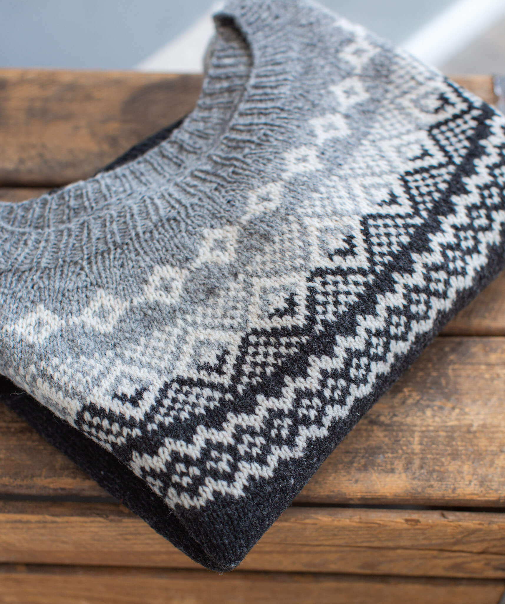 Grinnell Pullover | Knitting Pattern by Weichien Chan