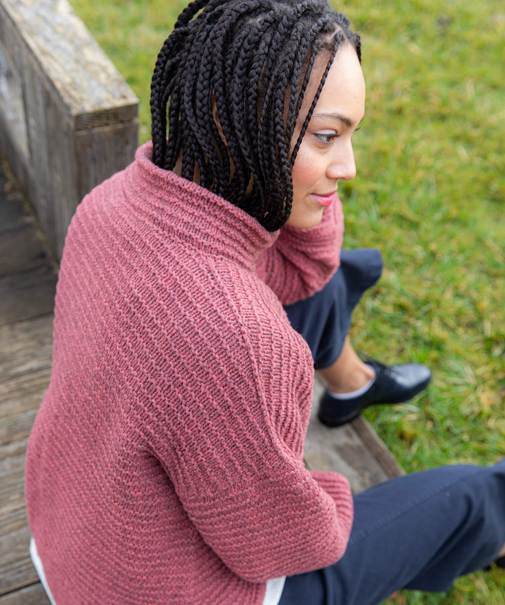 Koto Pullover | Knitting Pattern by Olga Buraya-Kefelian
