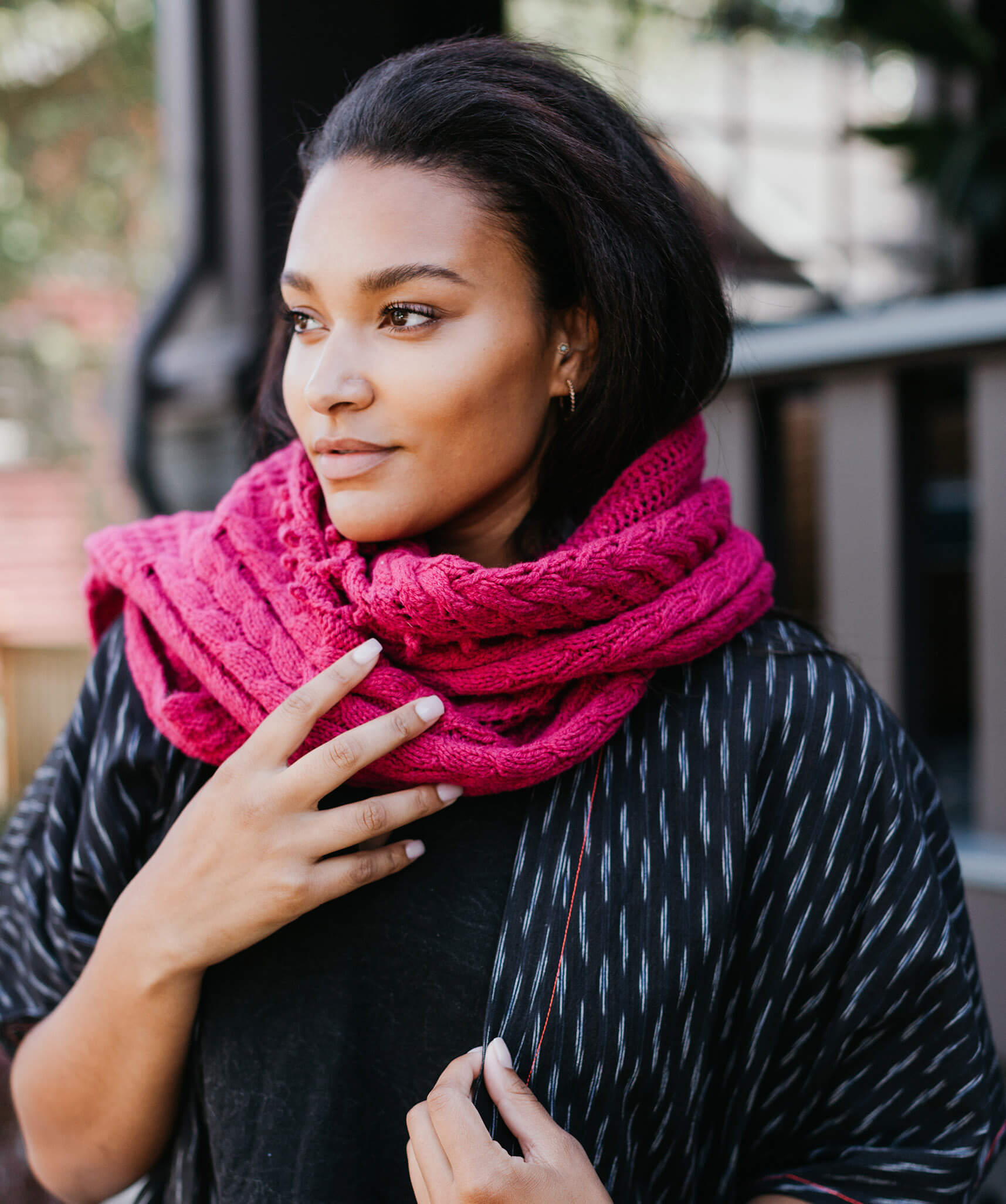 か*ご様 Osmanthus Motif Knitted Scarf Houndstooth Scarf (Crochet) – Lion Brand Yarn