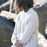 Astoria Pullover | Knitting Pattern by Penny Ollman