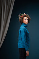 Nicola Pullover | Knitting Pattern by Véronik Avery