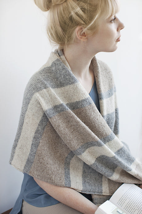 Rivage Wrap | Knitting Pattern by Julie Hoover