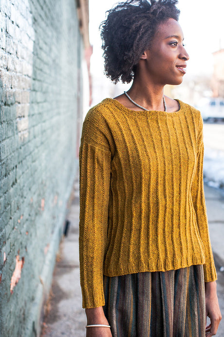 Tuck Pullover | Knitting Pattern by Véronik Avery